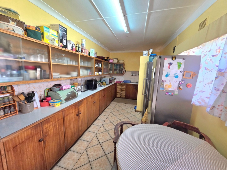 5 Bedroom Property for Sale in Panorama Free State